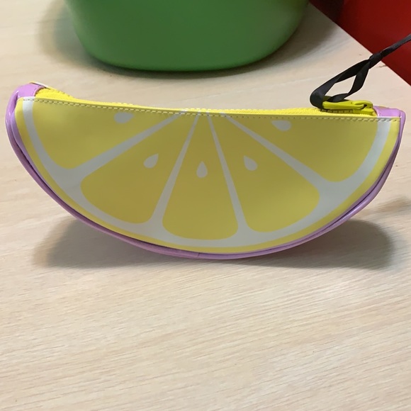 Make up bag (5) - Picture 7 of 11